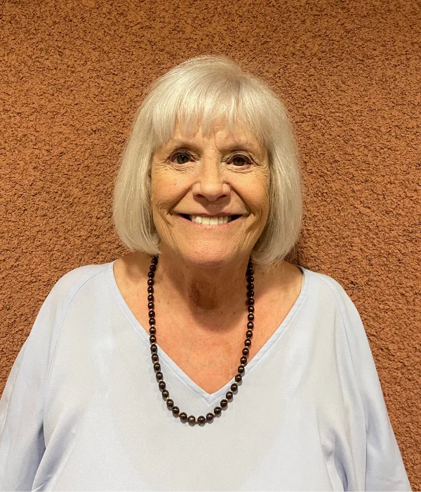  Dr. Gwendolyn Swan